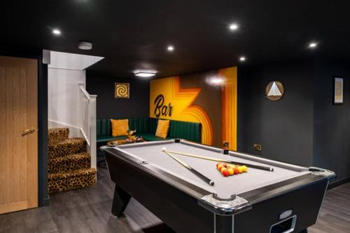 Ultimate Glam, Vintage Central Pad. Cool 70S Bar. บอร์นมัธ ภายนอก รูปภาพ